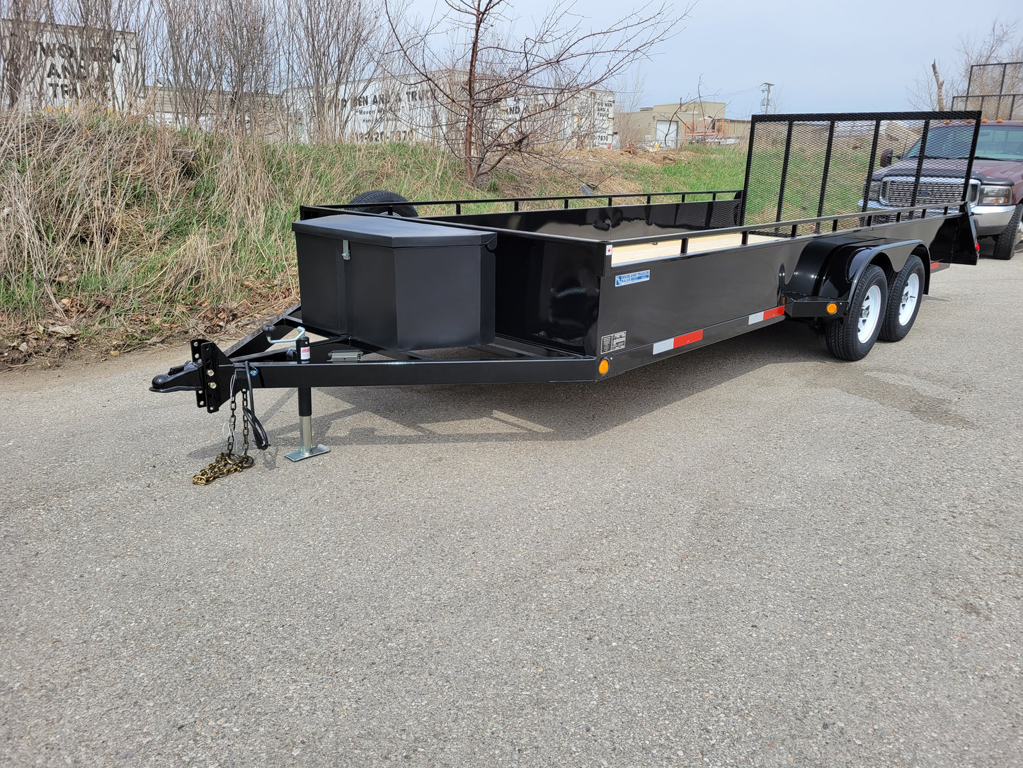 Tandem Landscape/Utility